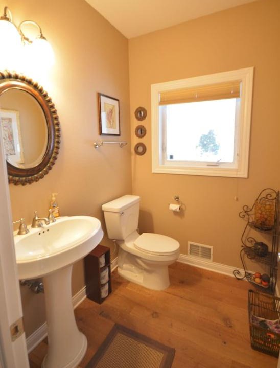 Photo of Bathroom in Redgranite