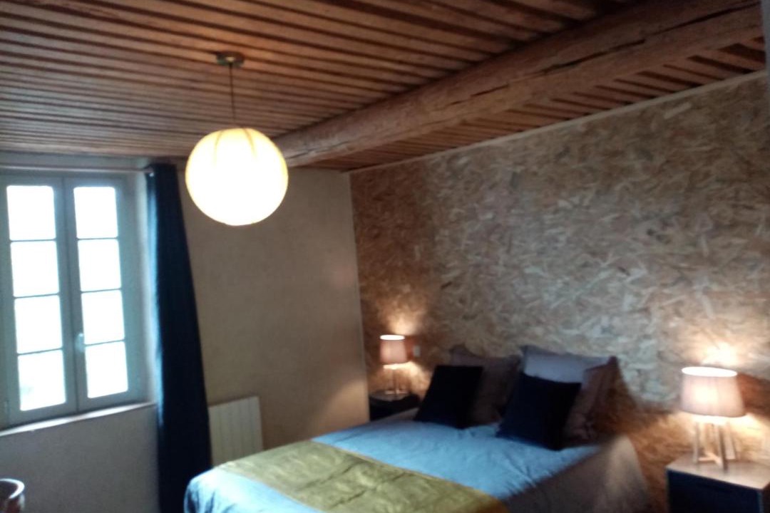 Photo of Bedroom in Le Somail