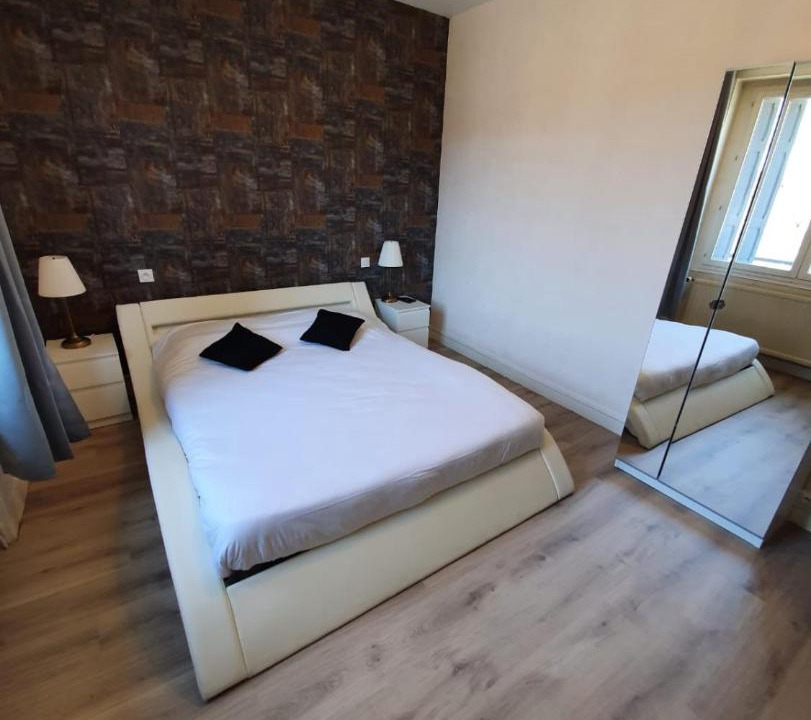Photo of Bedroom in Saint-Victor-sur-Loire