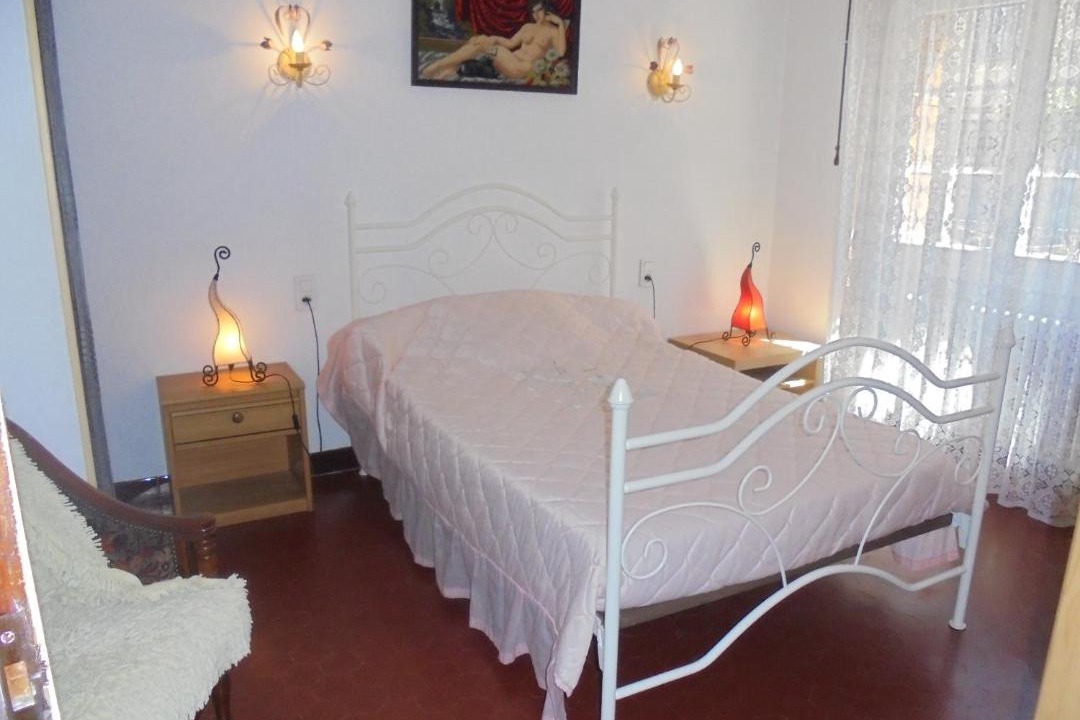 Photo of Others in Malaucene