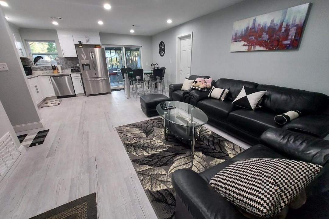 Photo of Others in Gulf Breeze