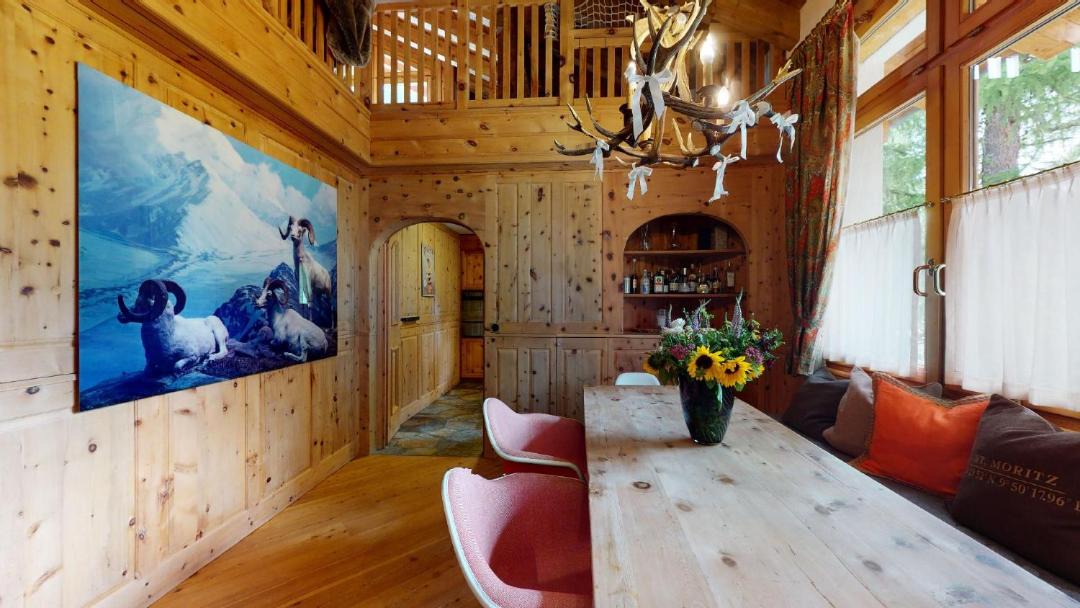 Photo of Livingroom in Surlej