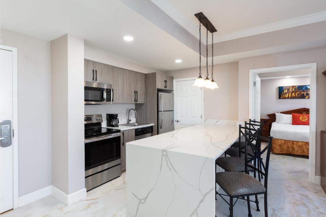 Photo of Kitchen in Florida Center