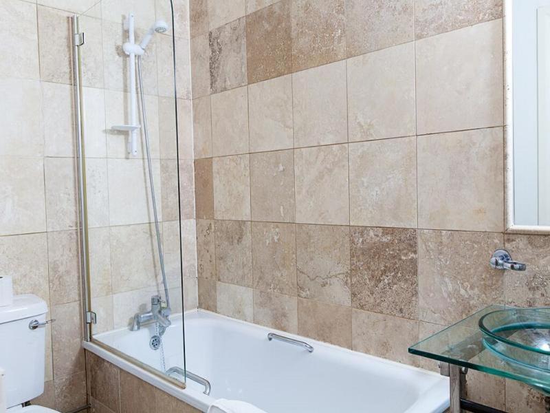 Photo of Others in Bunhill