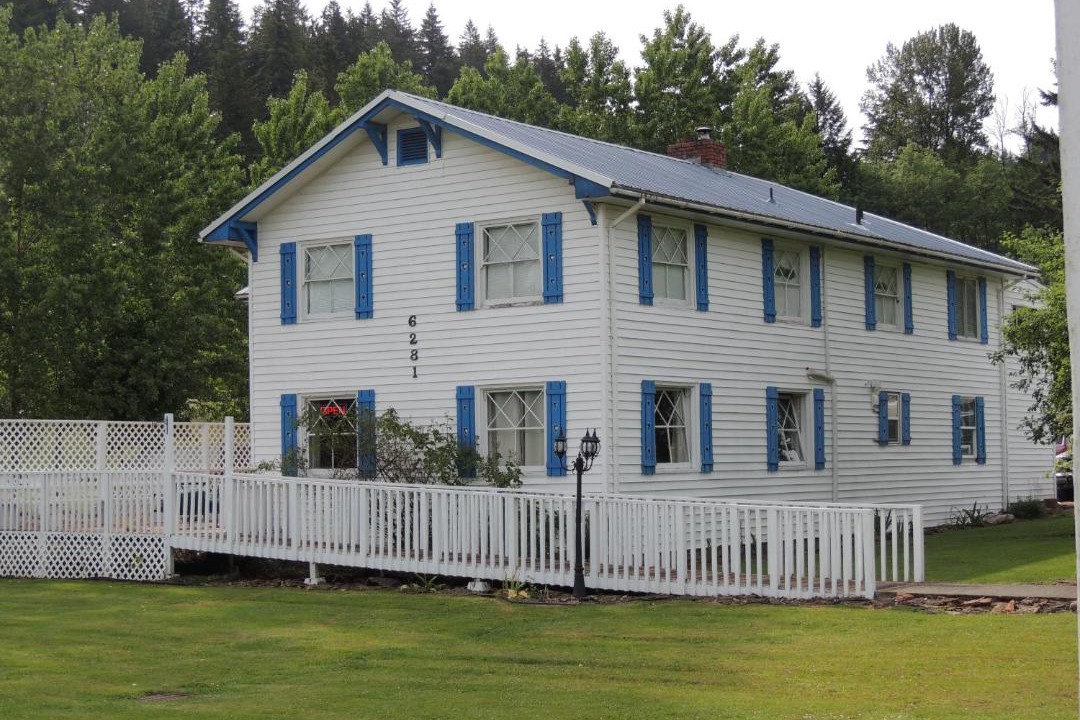 Photo of Others in Sweet Home