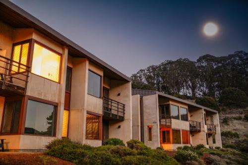 Photo of Others in Sausalito