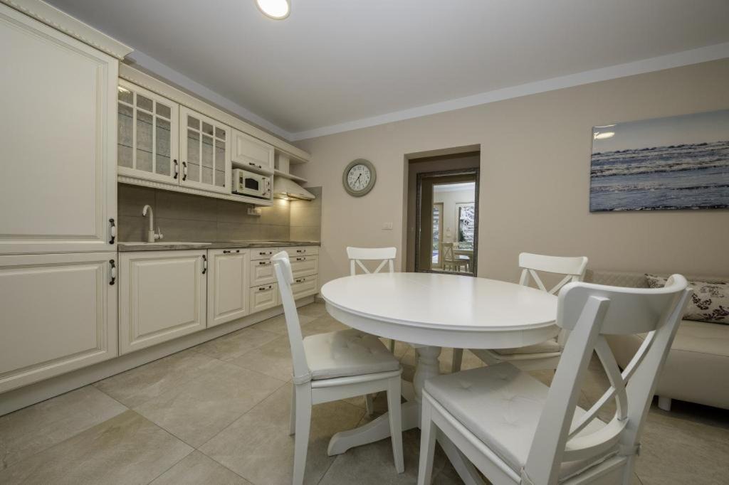 Photo of Kitchen in Lopar