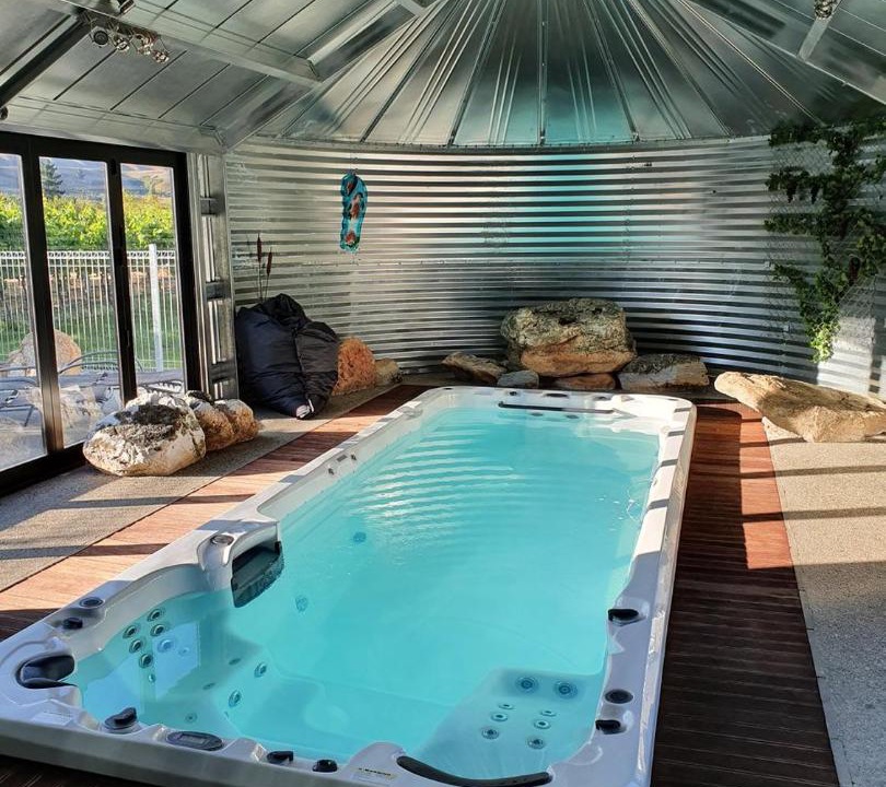 Photo of Others in Lowburn