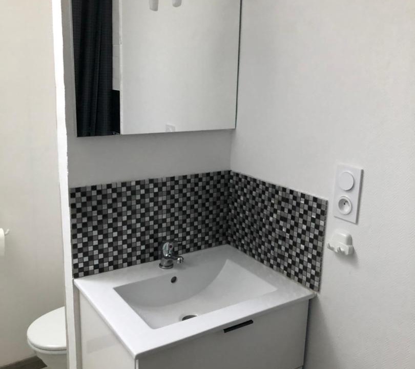 Photo of Others in Montenay