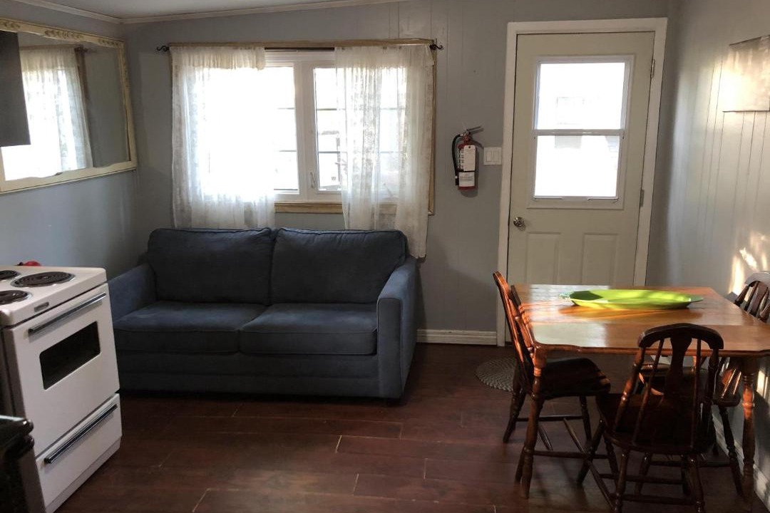 Photo of Livingroom in Wasaga Beach