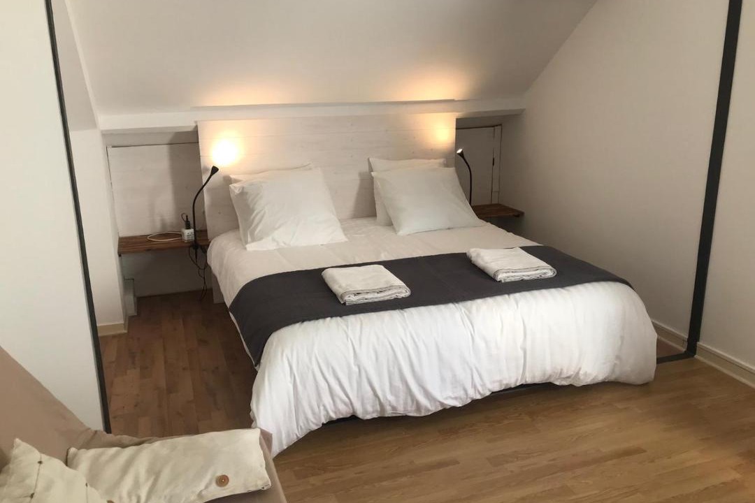 Photo of Bedroom in Chenehutte-Treves-Cunault