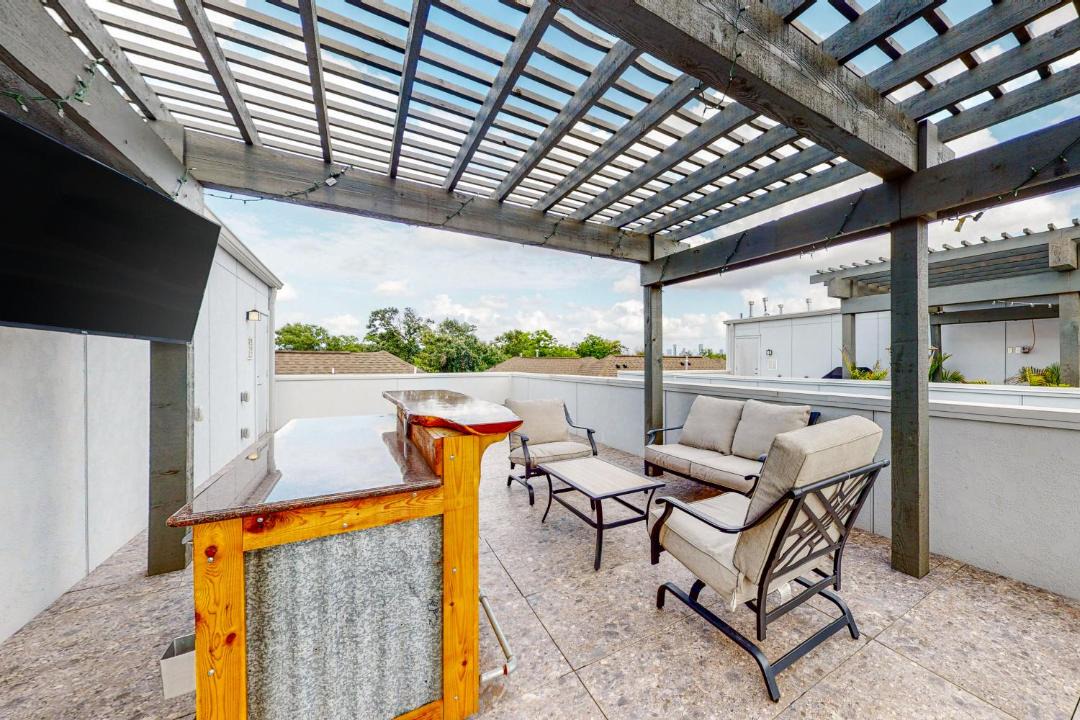 Photo of Patio Balcony in Shady Acres