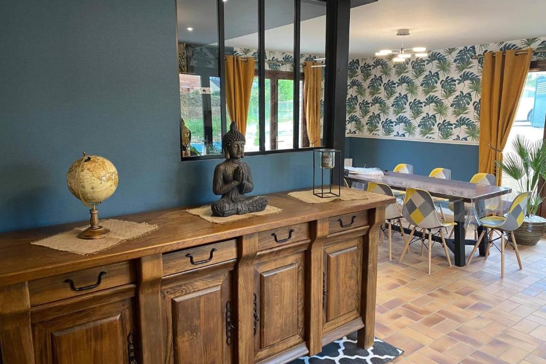 Photo of Others in Preures