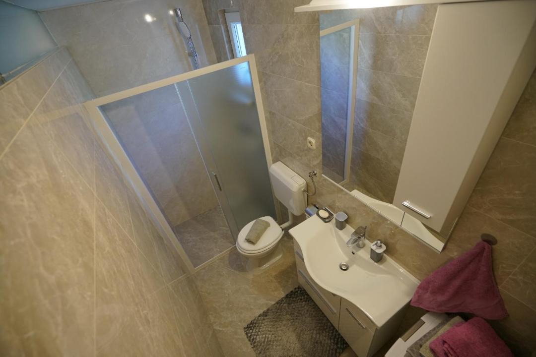 Photo of Bathroom in Kali