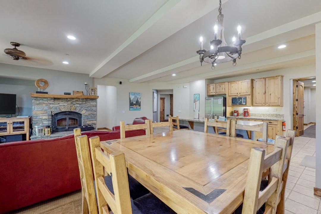 Photo of Kitchen in Mammoth Lakes