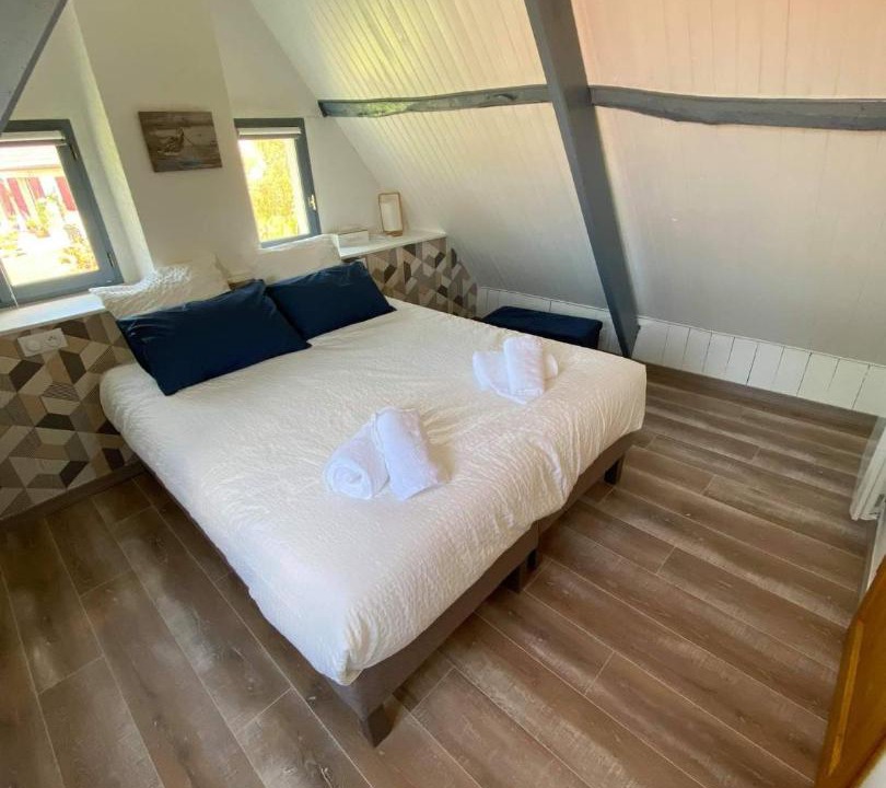 Photo of Others in Rue