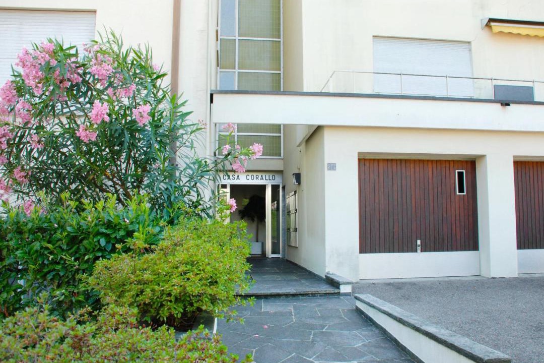 Photo of Buildings in Minusio