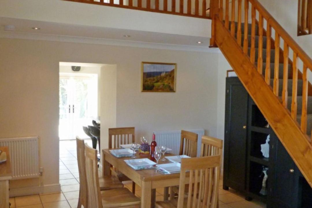 Photo of Livingroom in Margam