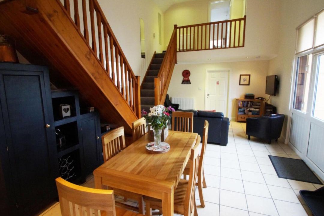 Photo of Livingroom in Margam