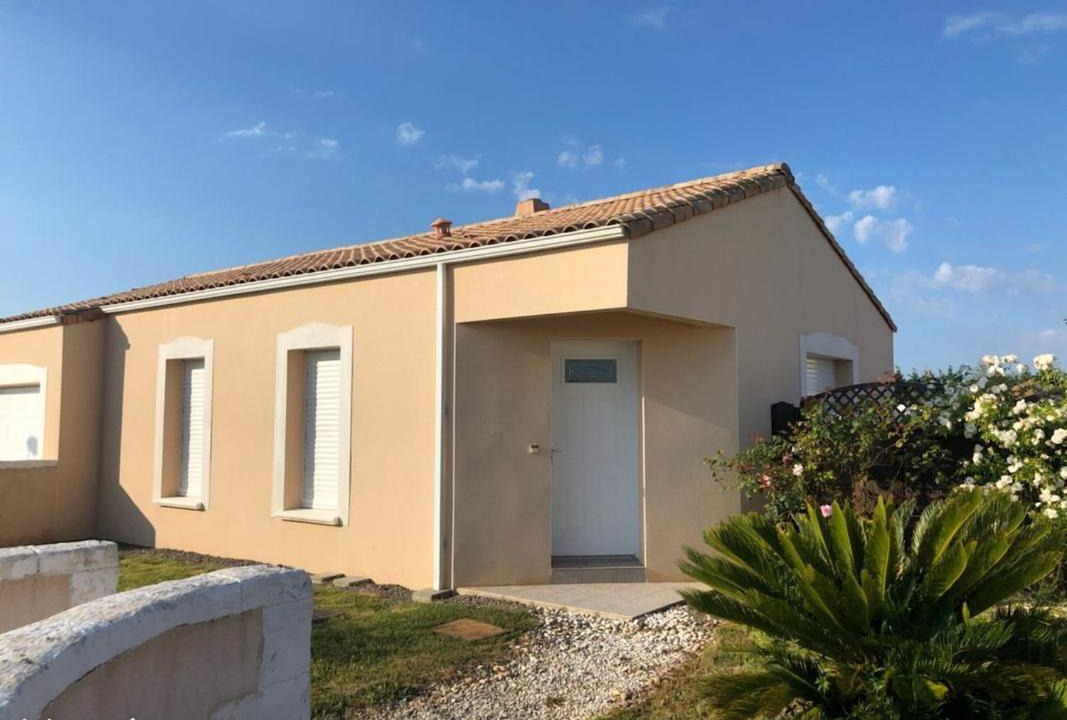 Photo of Buildings in Le Bernard