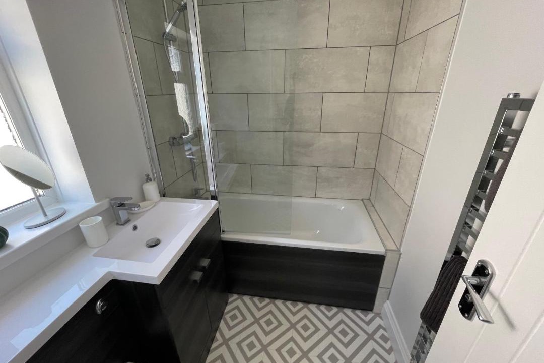 Photo of Others in Netley