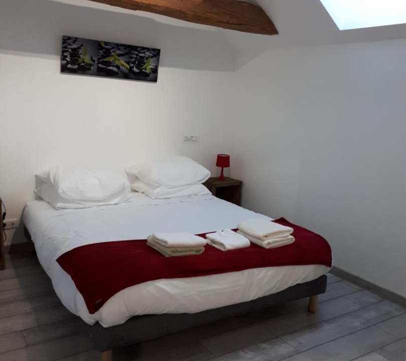 Photo of Bedroom in Doue-la-Fontaine