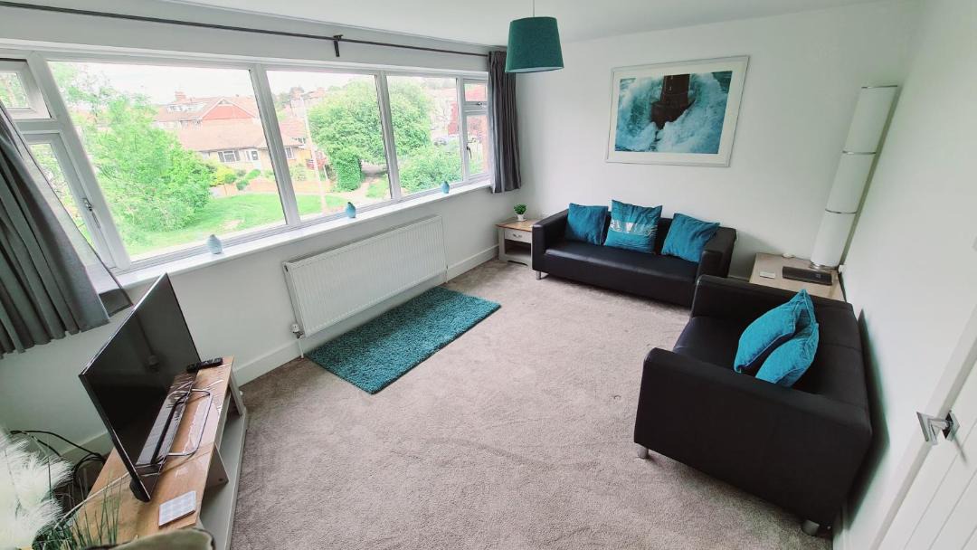 Photo of Livingroom in Rayleigh