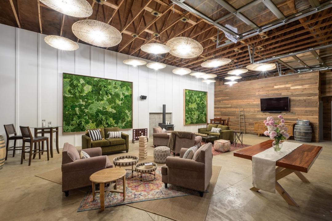 Photo of Others in Newberg