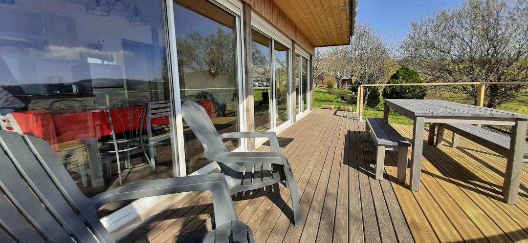 Photo of Patio Balcony in Saint-Martin-de-Fugeres