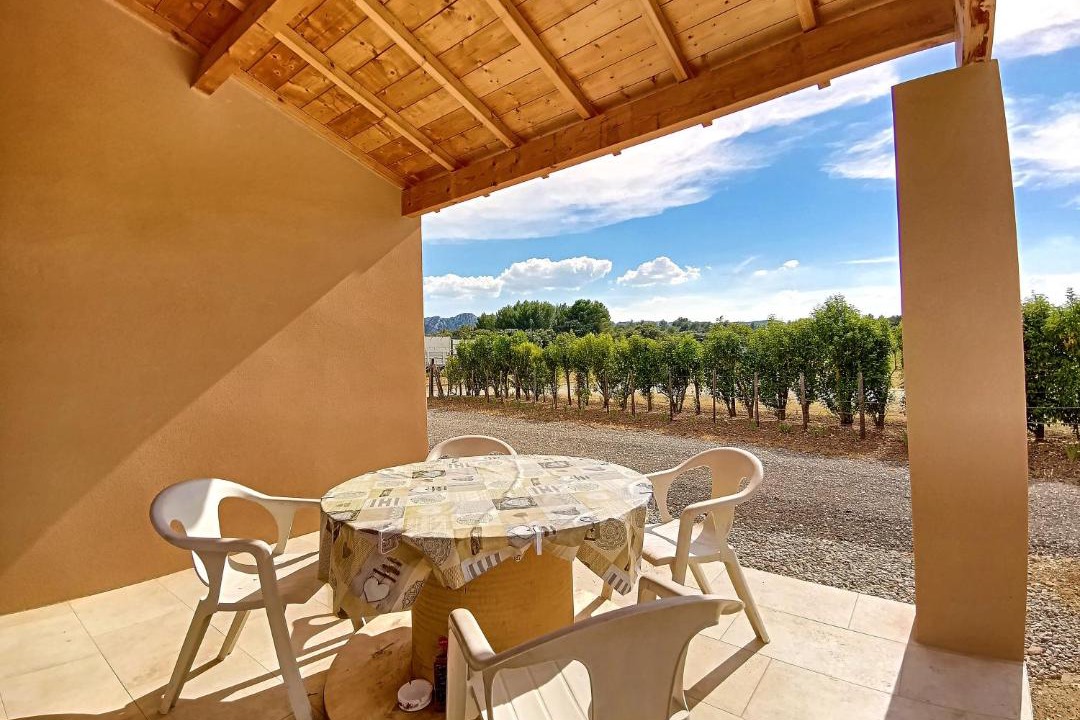 Photo of Patio Balcony in Eygalieres