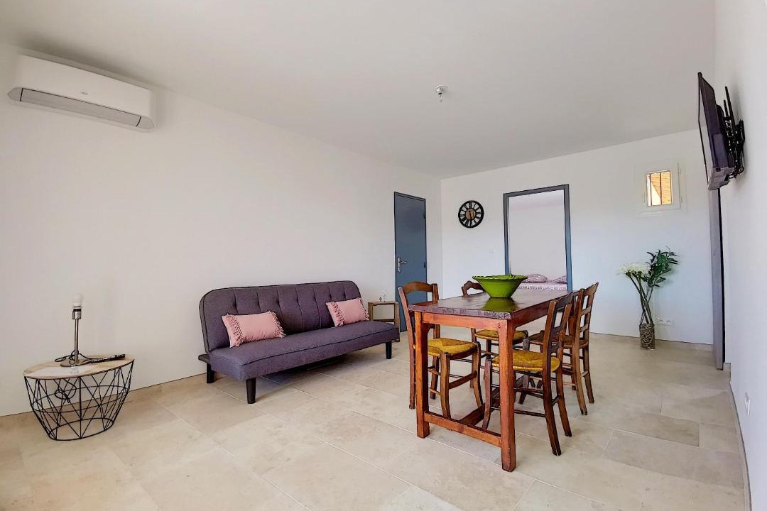 Photo of Livingroom in Eygalieres