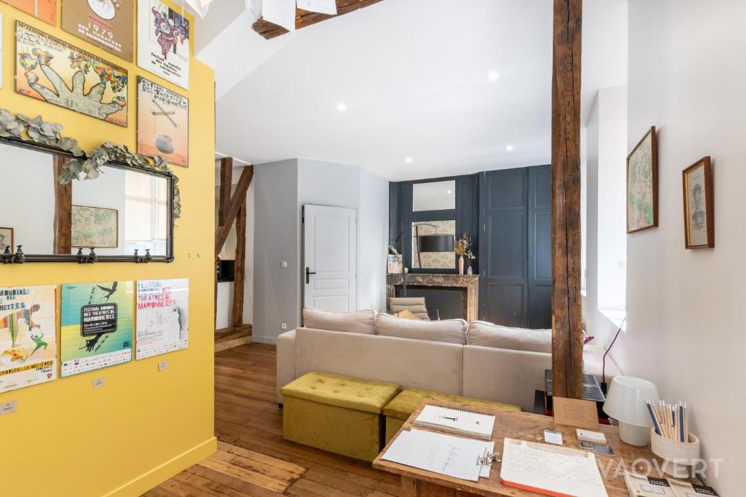 Photo of Livingroom in Charleville-Mezieres