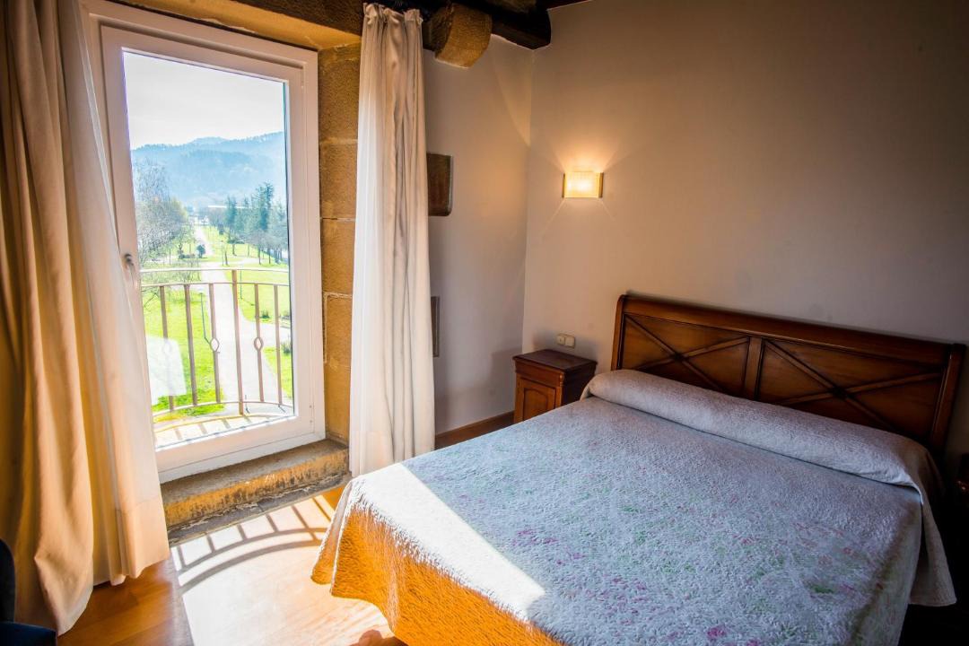 Photo of Bedroom in Usurbil