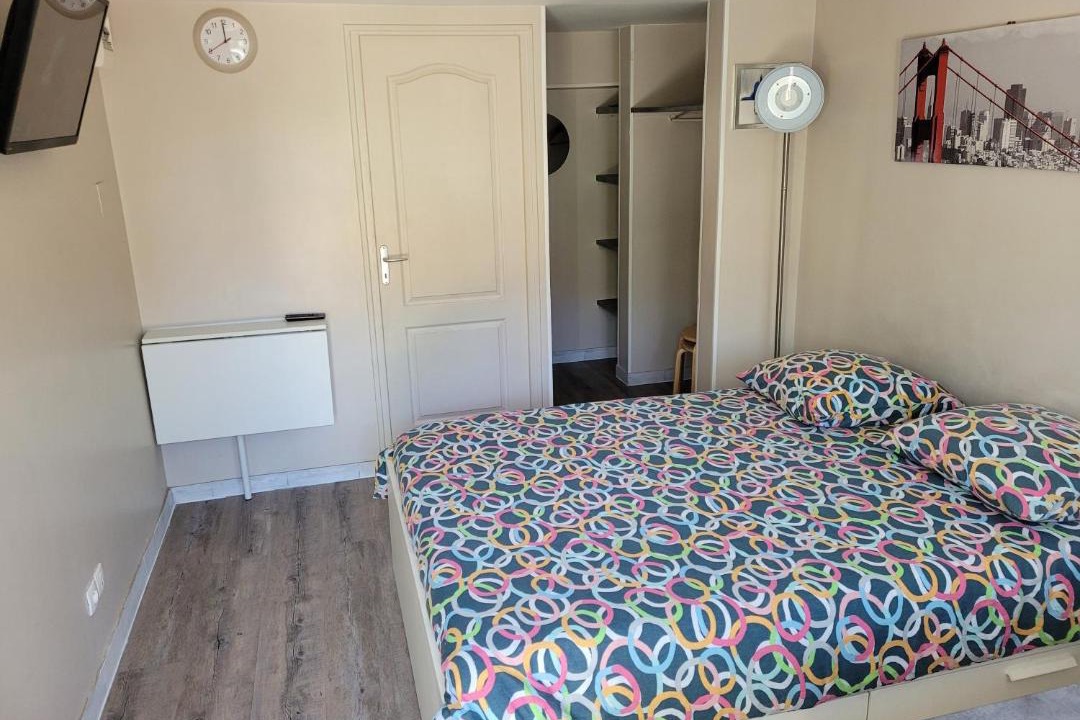 Photo of Bedroom in Mitry-Mory