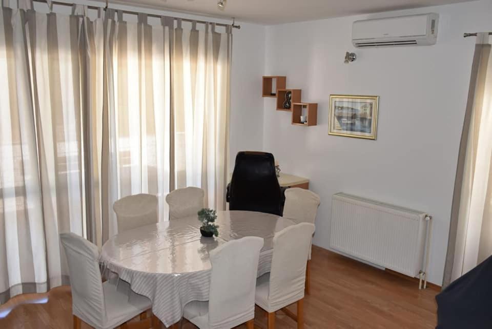 Photo of Livingroom in Tribunj