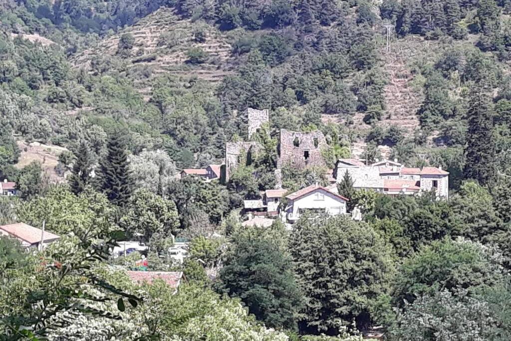 Photo of Buildings in Lamastre