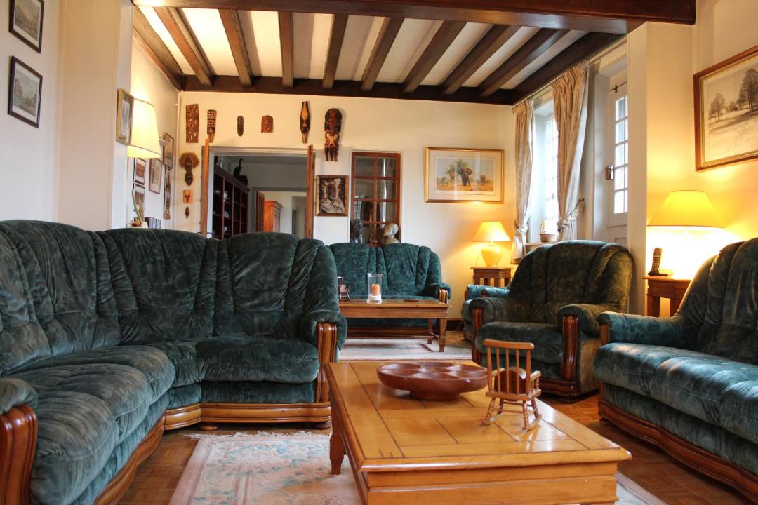 Photo of Others in Bourth