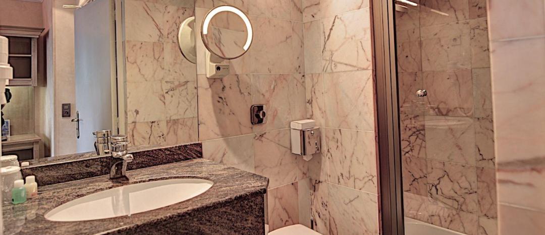 Photo of Bathroom in 14th Arrondissement