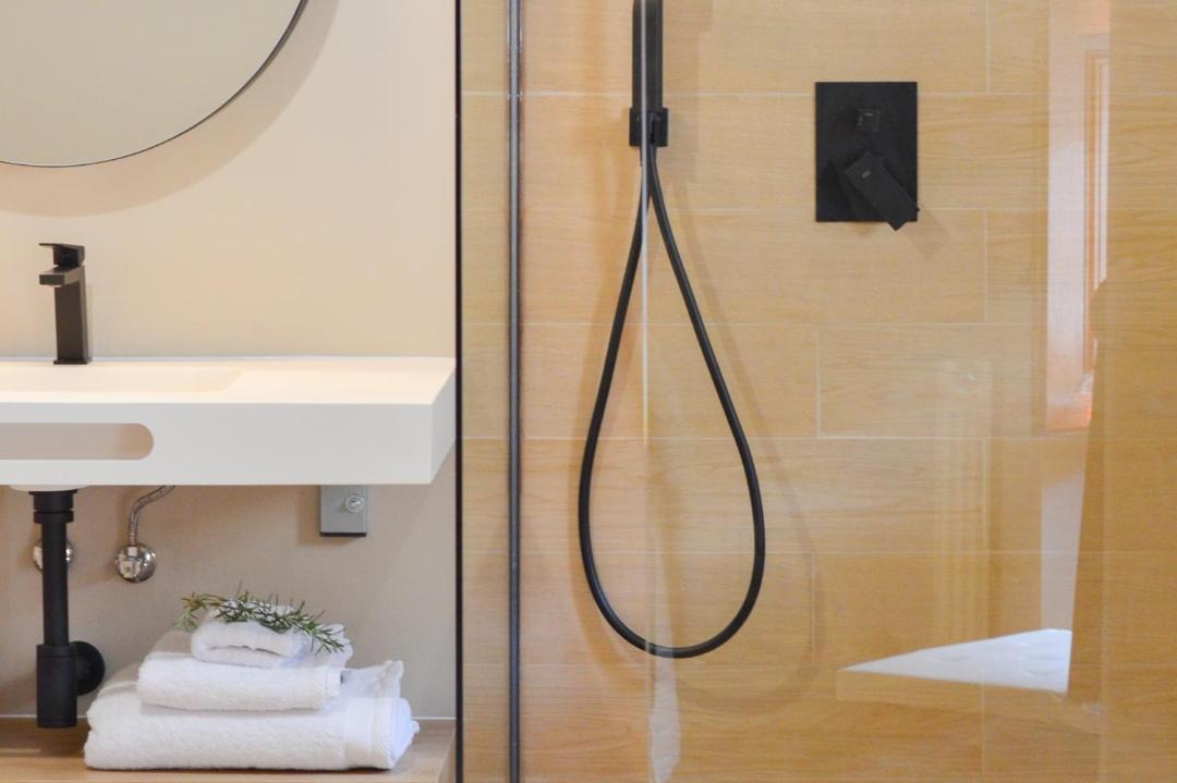 Photo of Bathroom in Maials