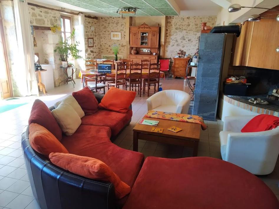 Photo of Others in Saint-Quentin-sur-Charente