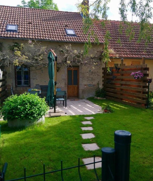 Photo of Others in Isserpent