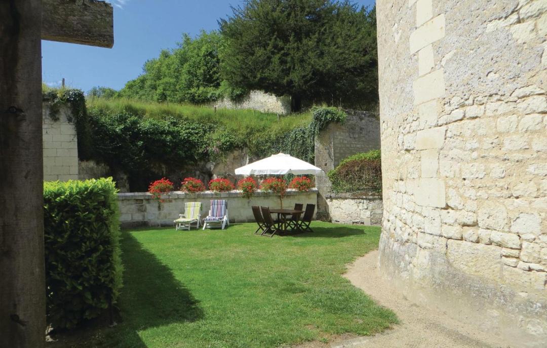 Photo of Others in Chinon