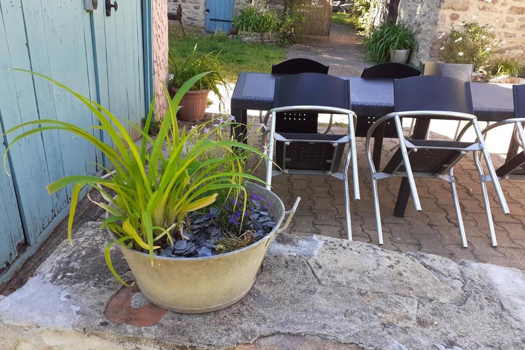 Photo of Others in Saint-Sernin-du-Bois