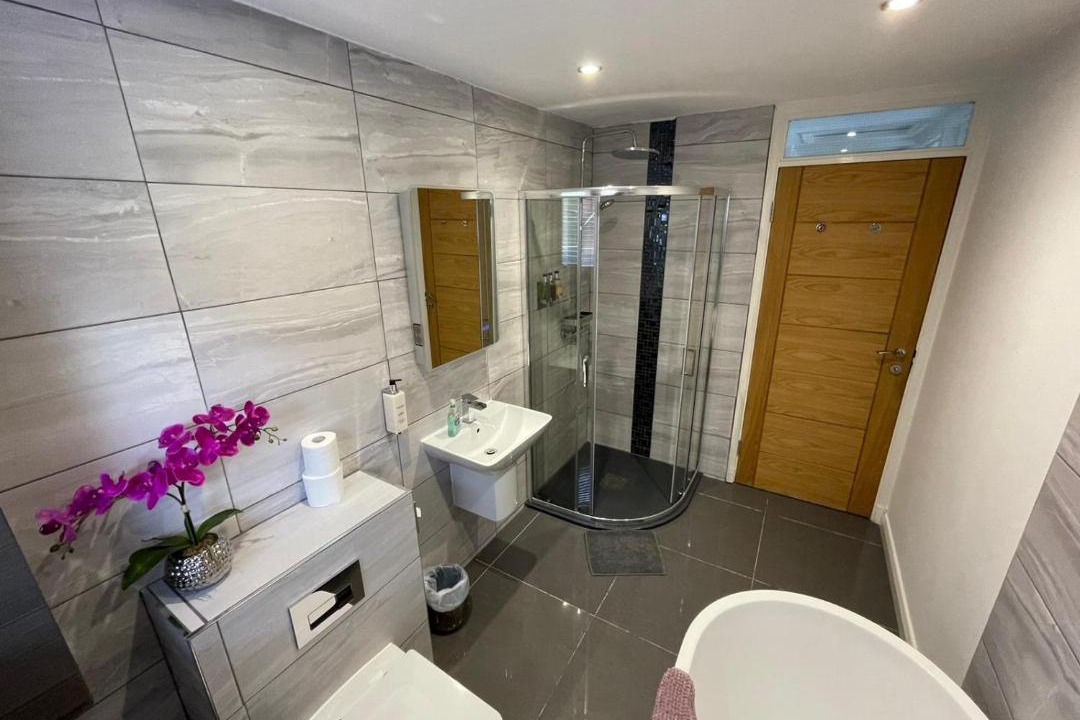 Photo of Bathroom in The Park