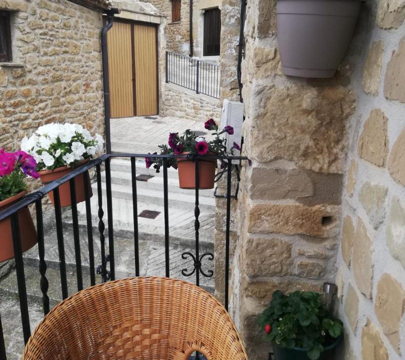 Photo of Patio Balcony in Ujue