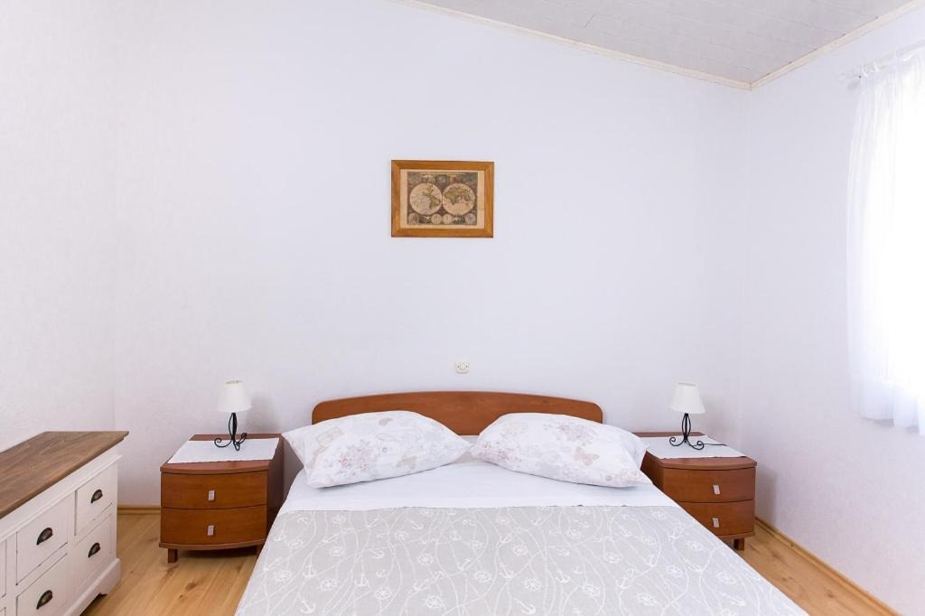 Photo of Bedroom in Brela