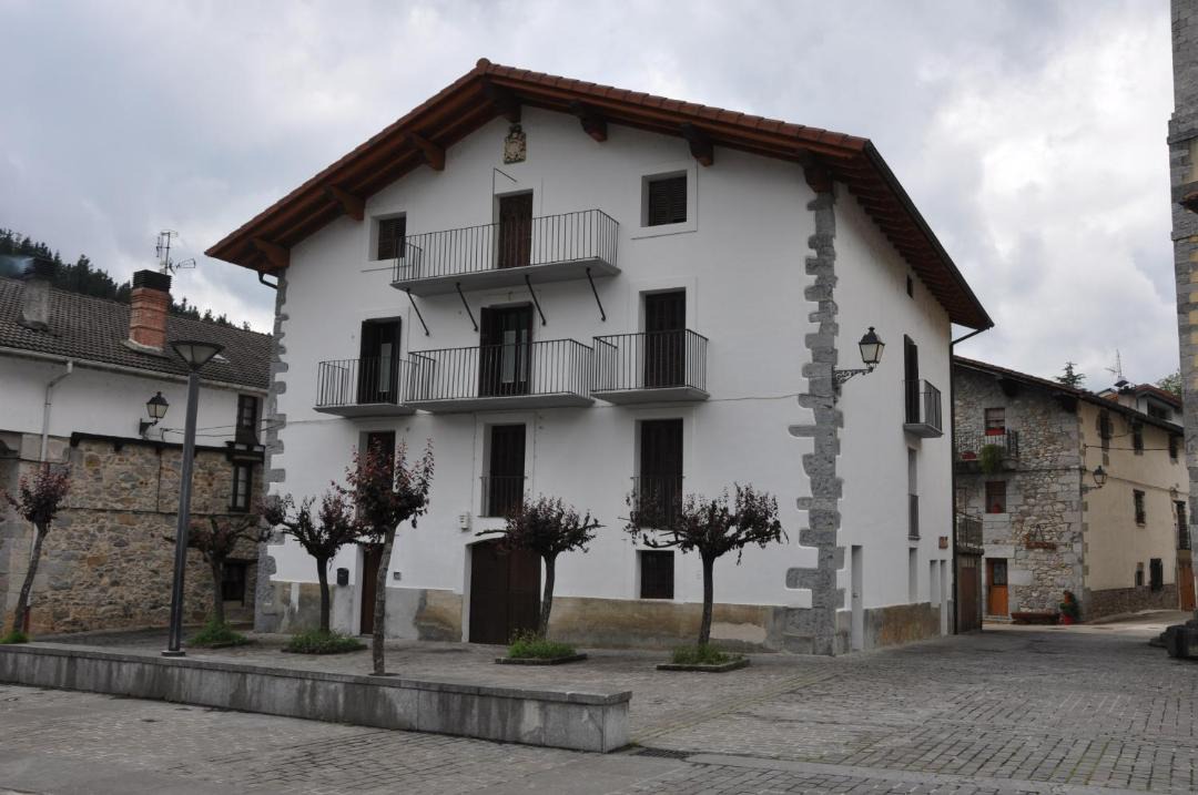 Photo of Buildings in Betelu