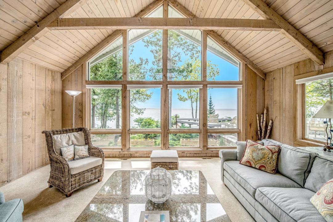 Photo of Livingroom in Harbor Springs
