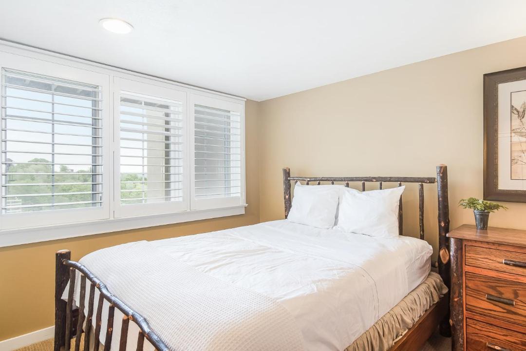 Photo of Bedroom in Thompsonville