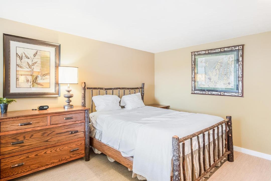 Photo of Bedroom in Thompsonville